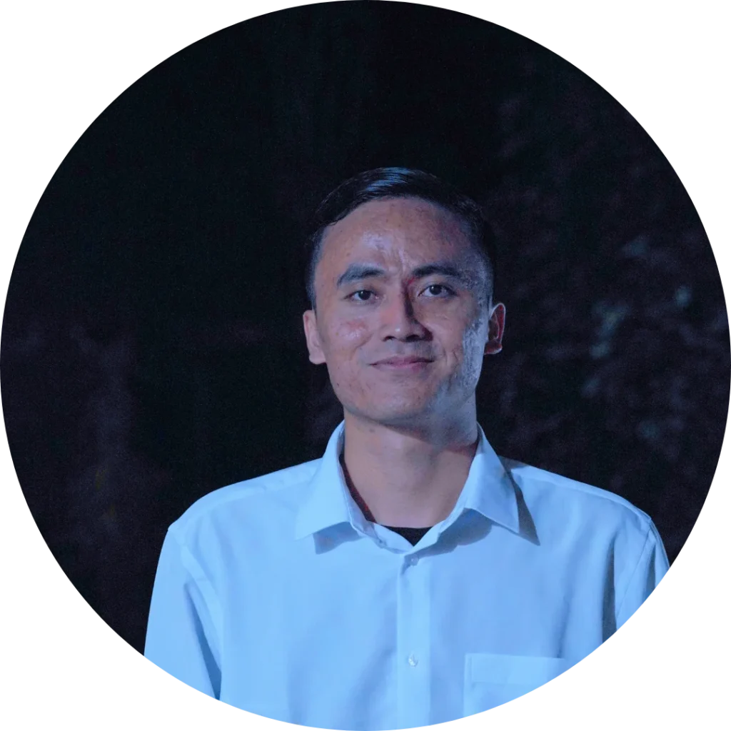 Tutor Deni Ramadhan